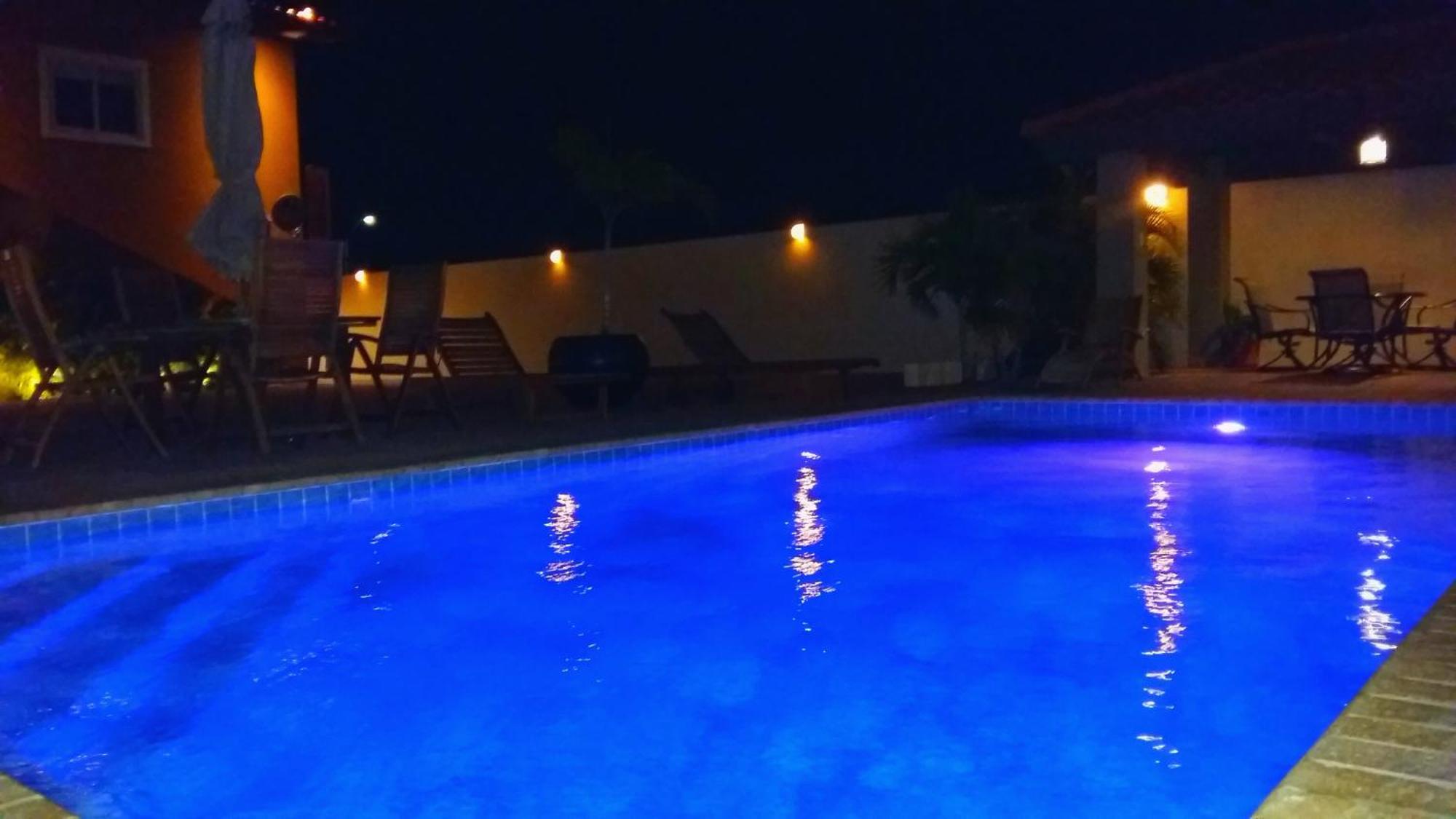 Dorado Eagle Beach Hotel オラニエスタッド エクステリア 写真